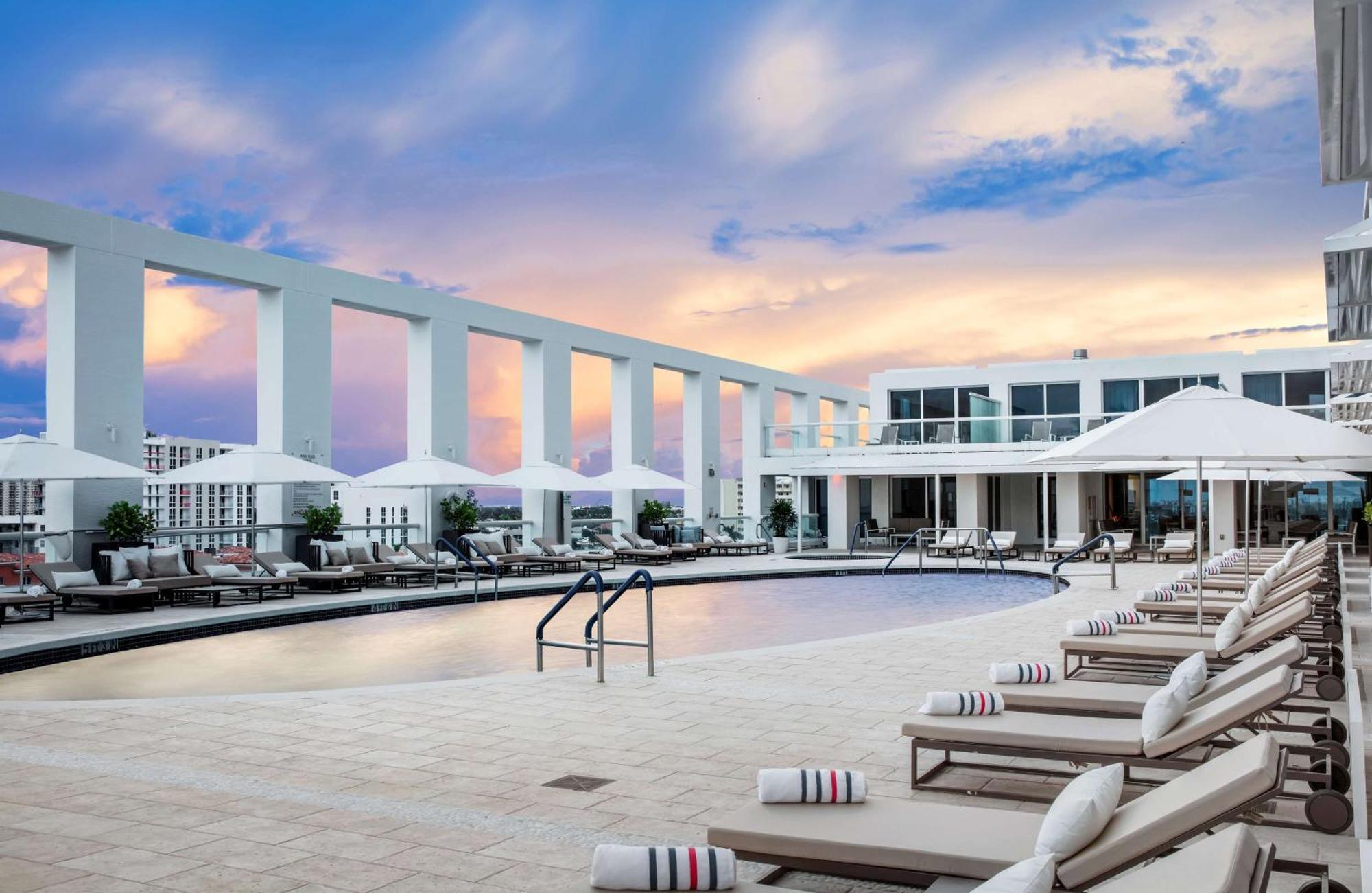 Conrad Fort Lauderdale Beach מראה חיצוני תמונה